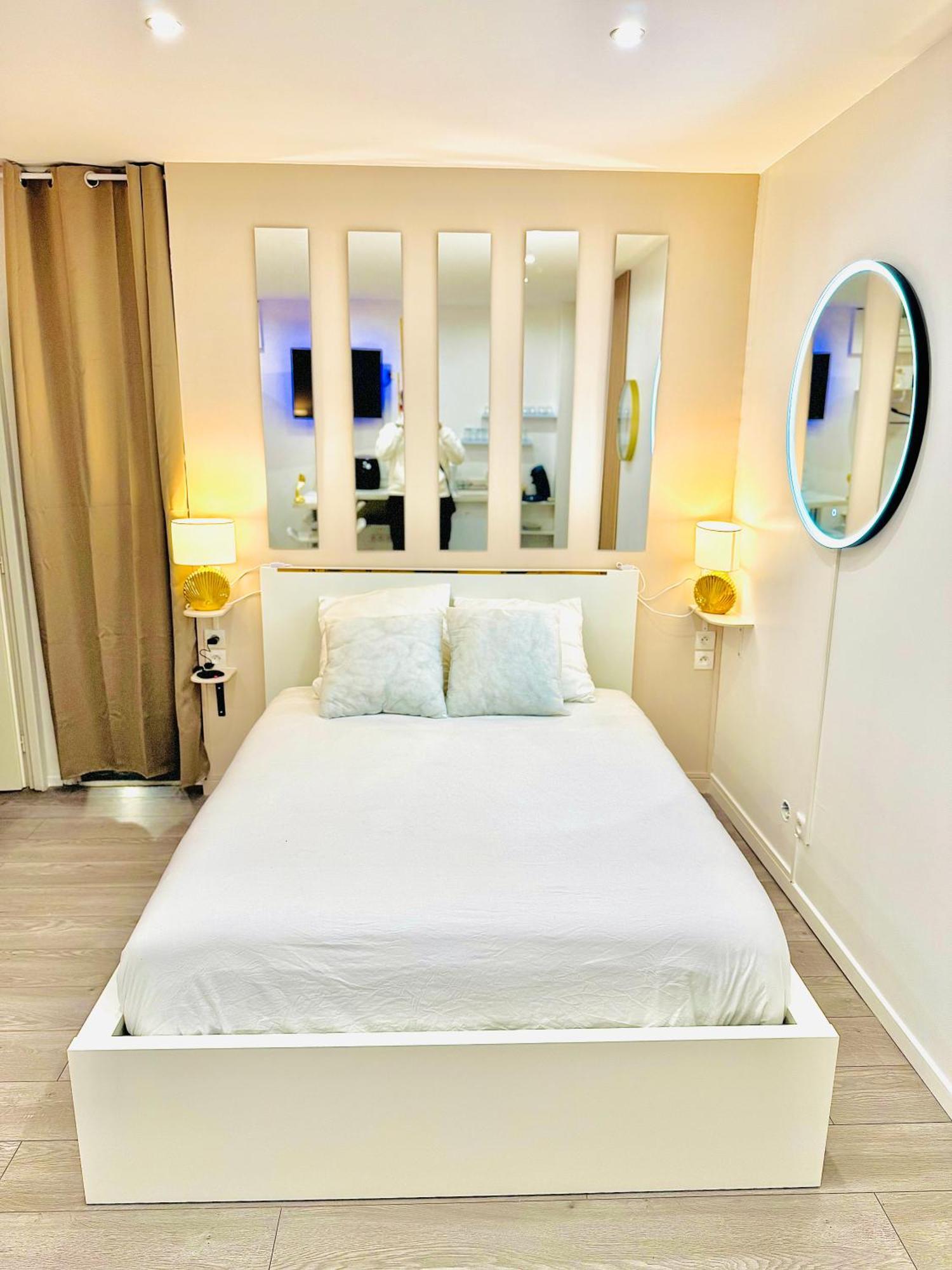 Dubai Privee Avec Espaces Communs Hotel